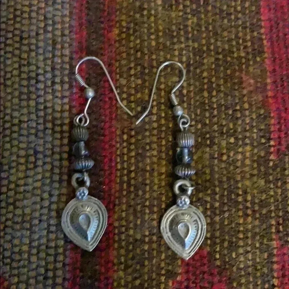 Women’s earrings